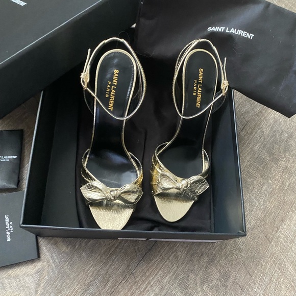 Saint Laurent Stilettos - Picture 15 of 16